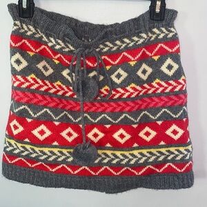 H&M knit drawstring skirt with pompoms